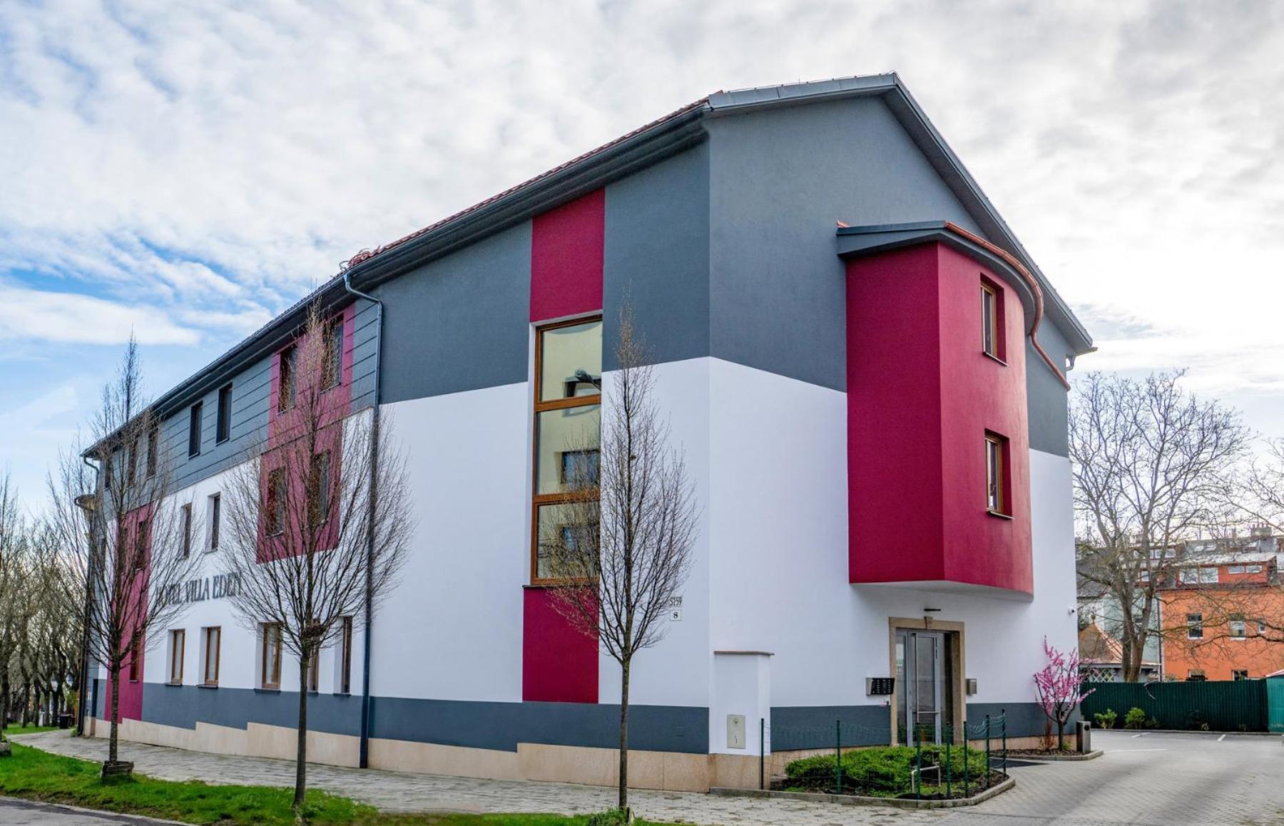 Hotel Villa Eden Jihlava Exterior foto